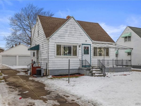 12 Leonard Post Drive , Buffalo, NY 14211