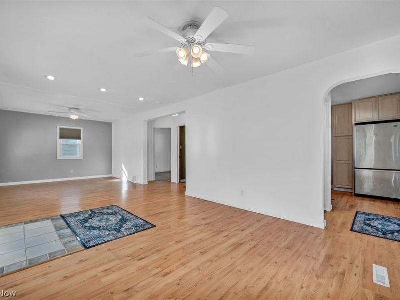 1932 Issaquah Street , Cuyahoga Falls, OH 44221 Photo 5