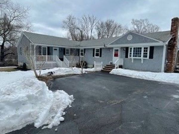1 Freetown St, Lakeville, MA 02347