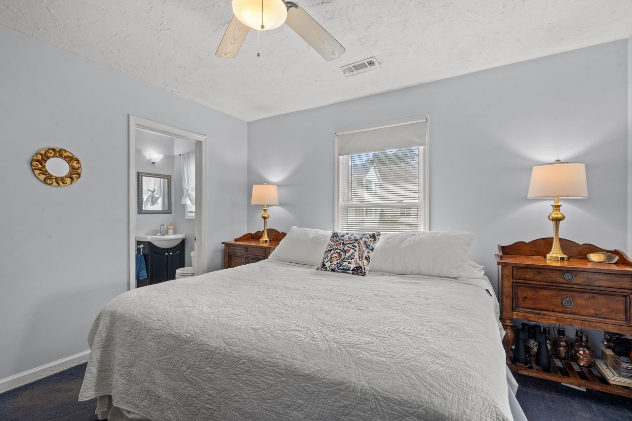 310 14th Ave. S Photo 10