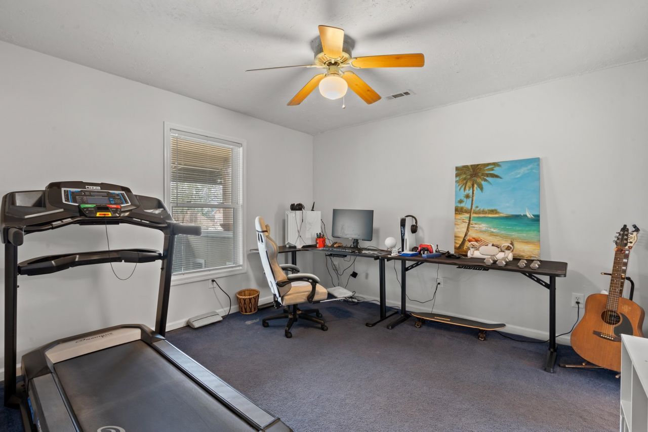 310 14th Ave. S Photo 14