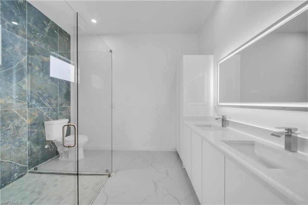 2318 NW 30th Ter, Cape Coral, FL 33993 Photo