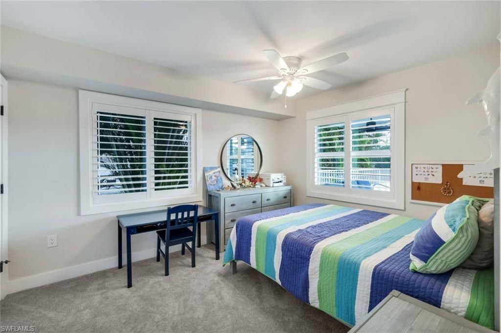 11861 Isle Of Palms Dr, Fort Myers Beach, FL 33931 Photo