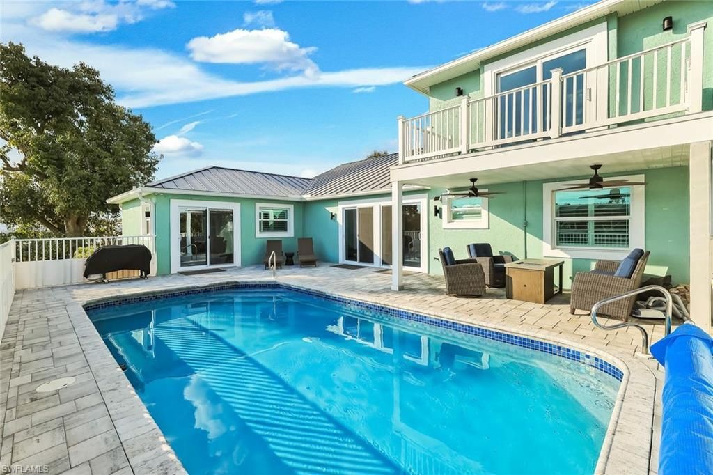 11861 Isle Of Palms Dr, Fort Myers Beach, FL 33931 Photo