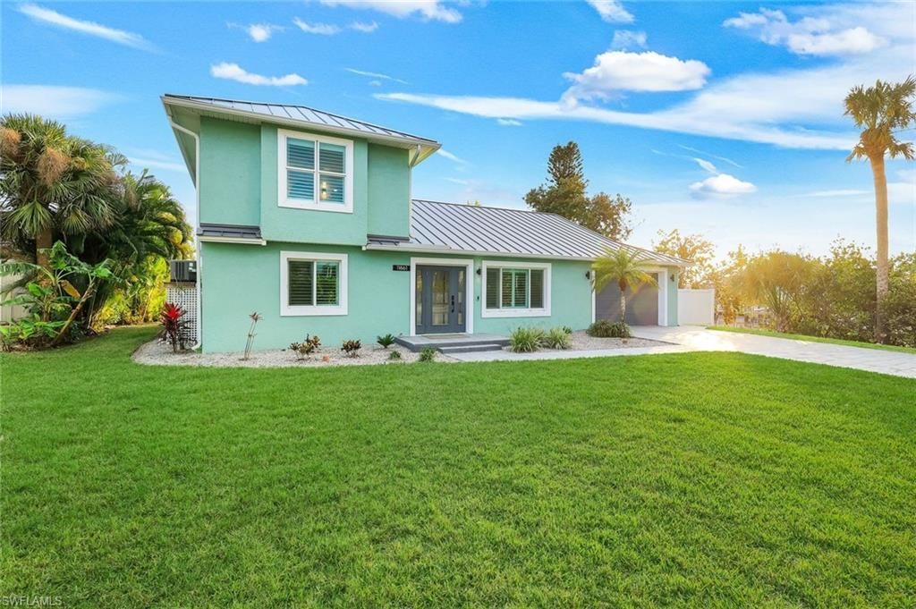 11861 Isle Of Palms Dr, Fort Myers Beach, FL 33931 Photo