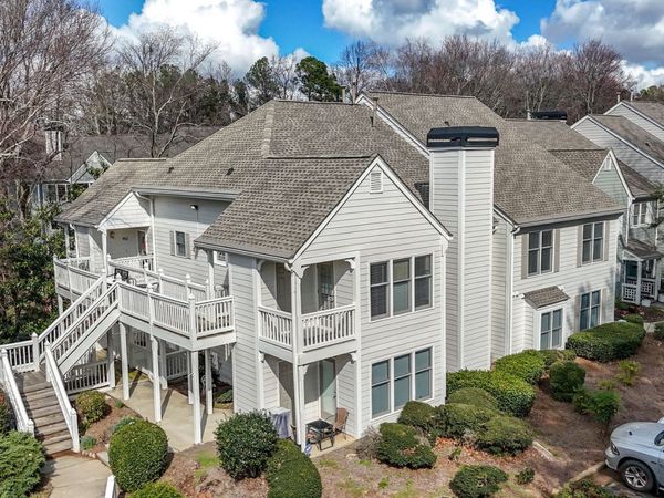 909 Hollyfax Circle NE, Atlanta, GA 30328