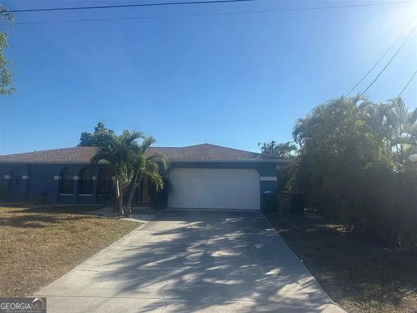 836 SW 18th Street, Cape Coral, FL 33991