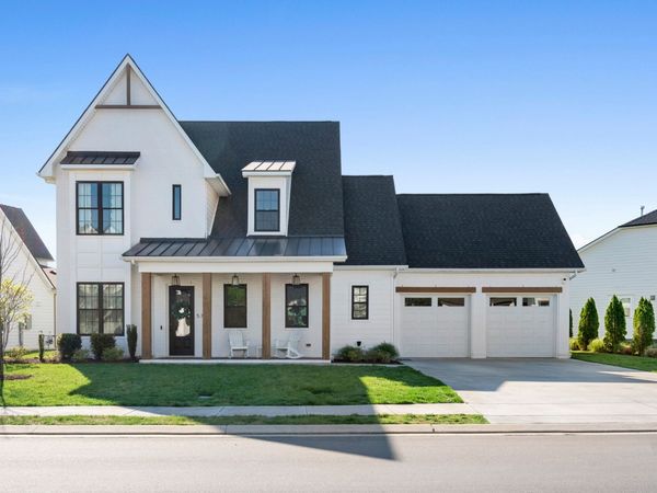 5747 Willoughby Way, Murfreesboro, TN 37129