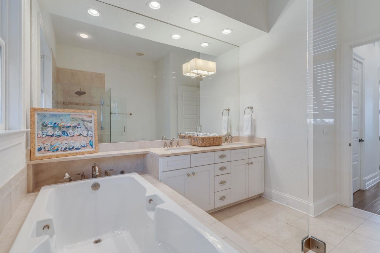 51 Walker Creek Drive, Crawfordville, FL 32327 Photo