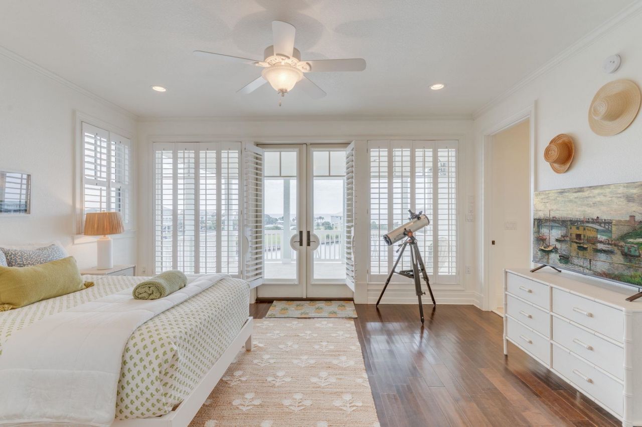 51 Walker Creek Drive, Crawfordville, FL 32327 Photo