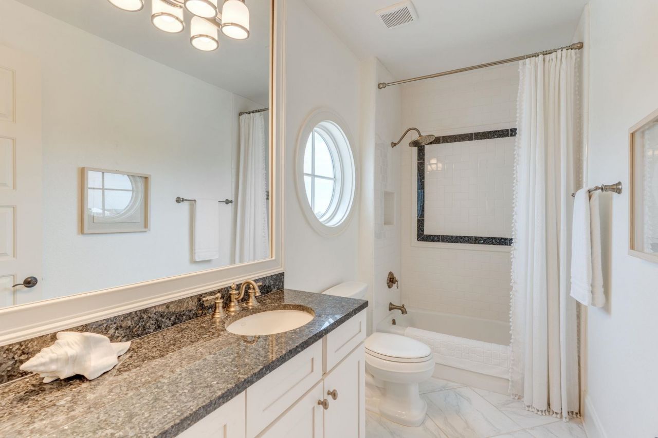 51 Walker Creek Drive, Crawfordville, FL 32327 Photo