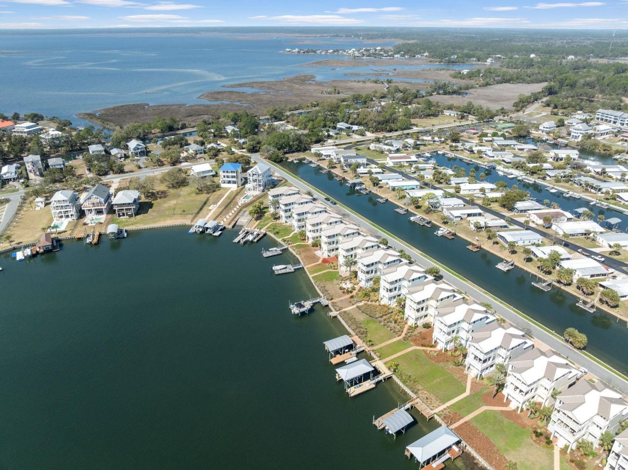 51 Walker Creek Drive, Crawfordville, FL 32327 Photo