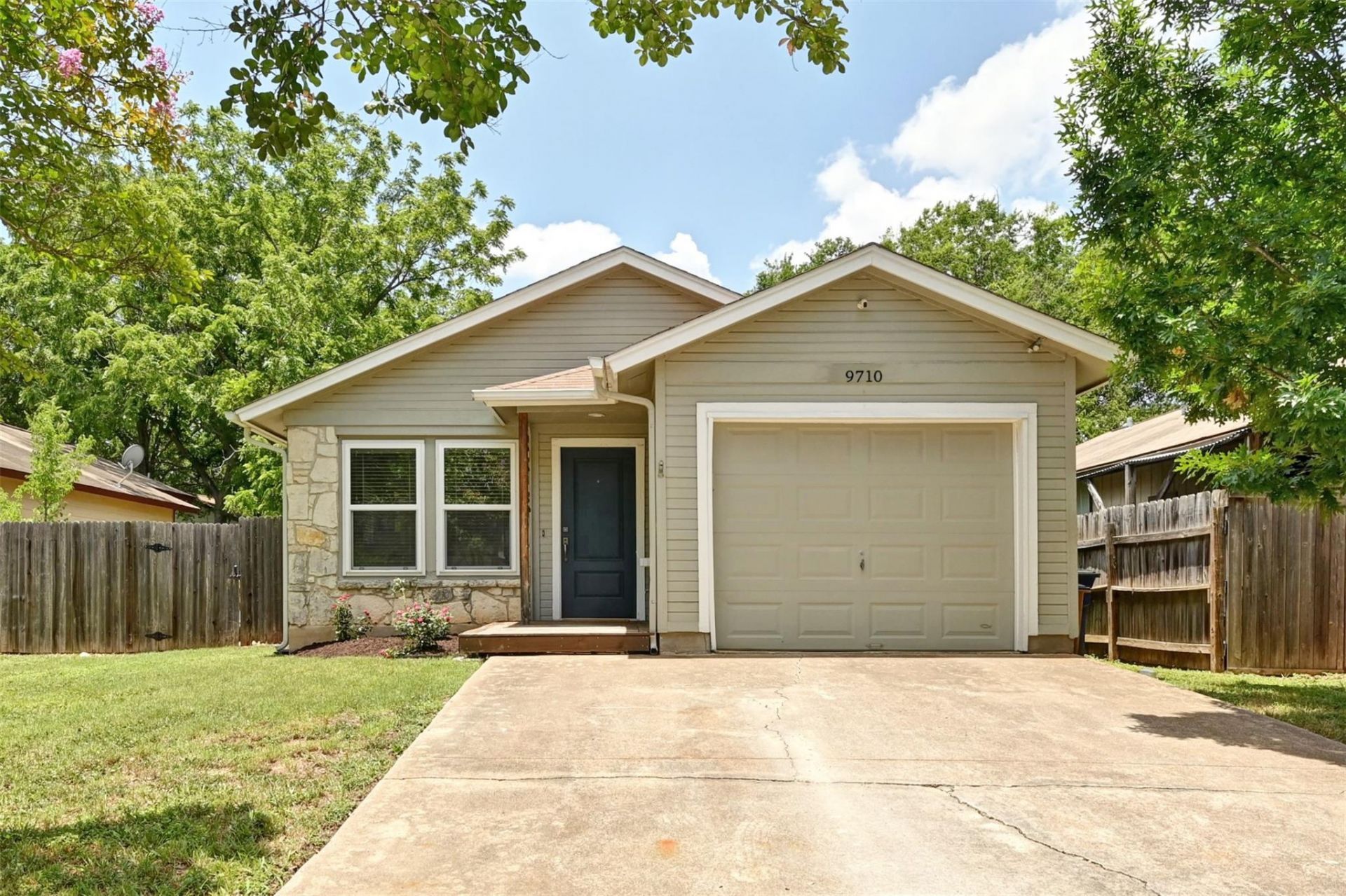 9710 Curlew Dr, Austin, TX 78748 Main Photo