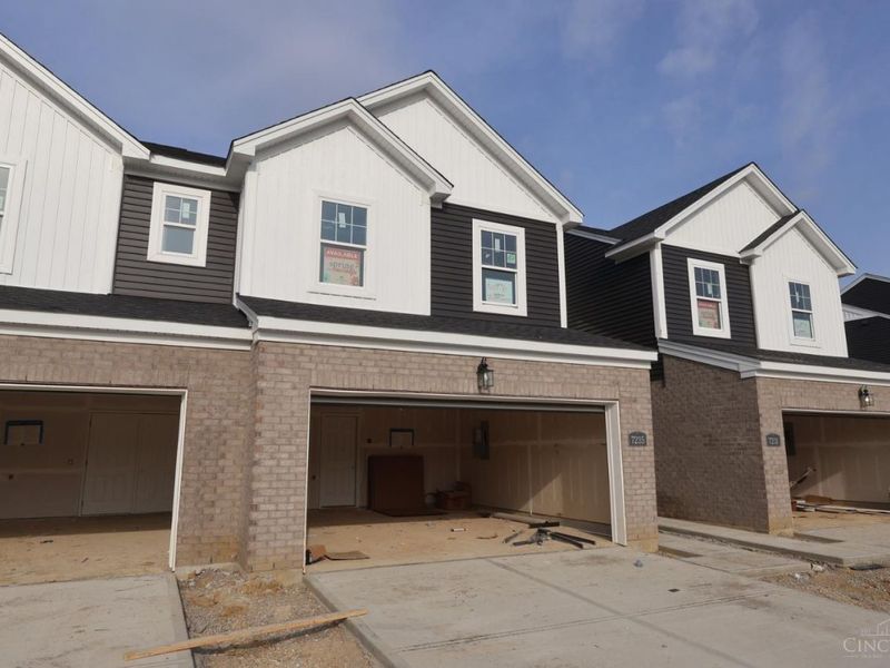 7235 Grandway Drive, Unit 0006, West Chester, OH 45069 Photo 2