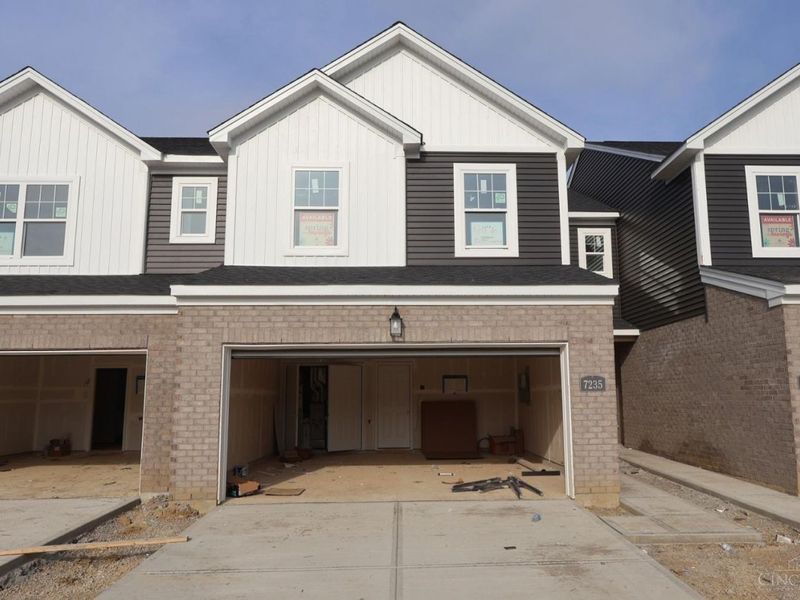 7235 Grandway Drive, Unit 0006, West Chester, OH 45069 Photo 3