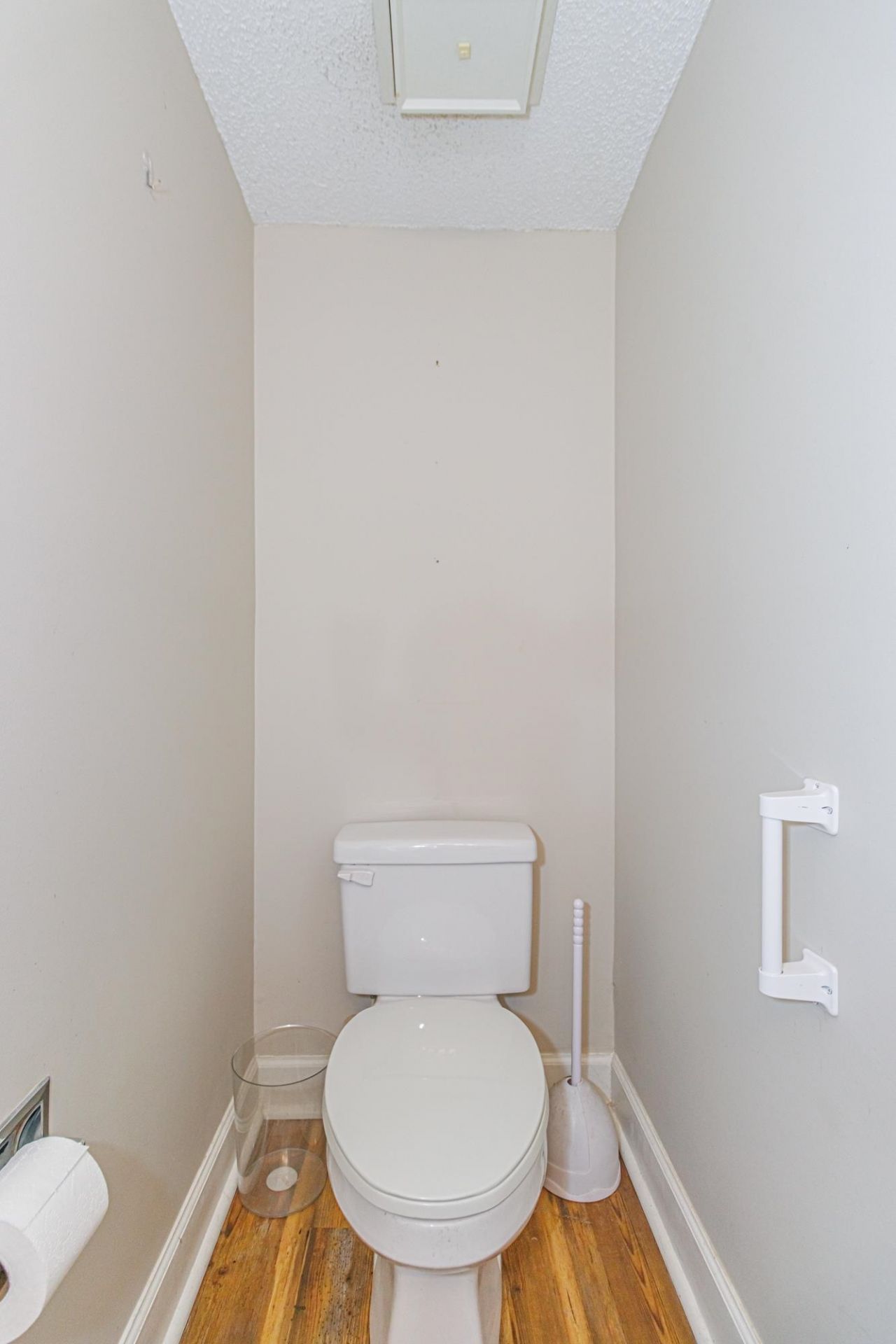 320 Salt Marsh Circle  Photo 14