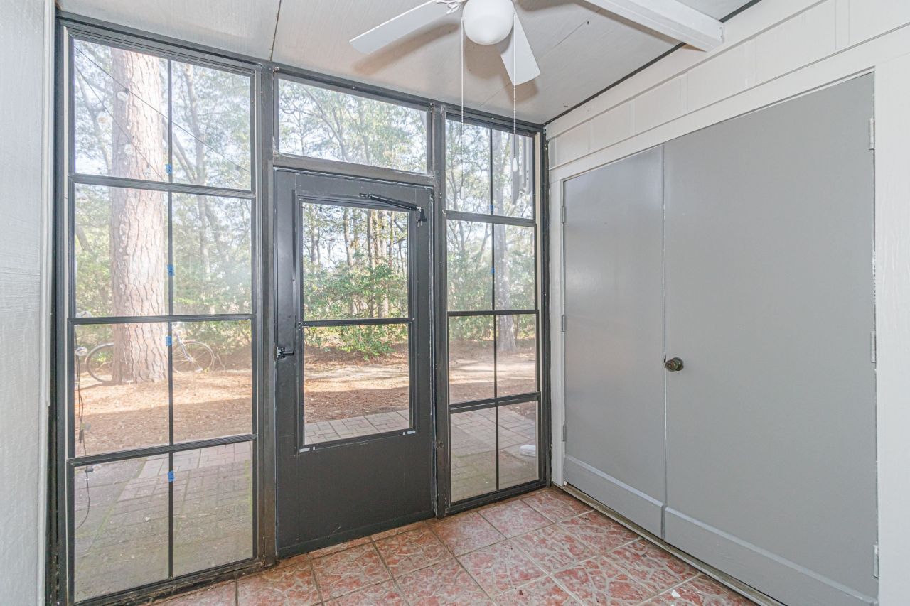 320 Salt Marsh Circle  Photo 15