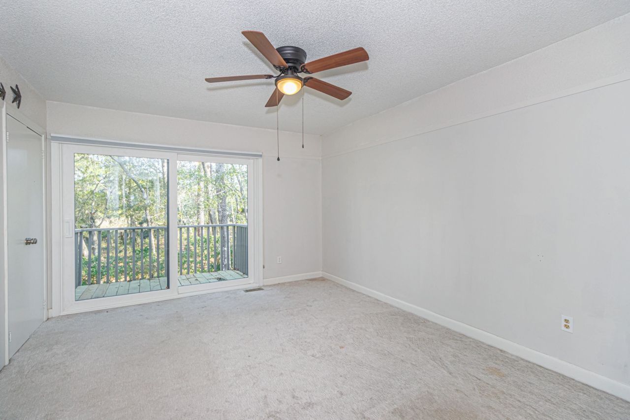 320 Salt Marsh Circle  Photo 19