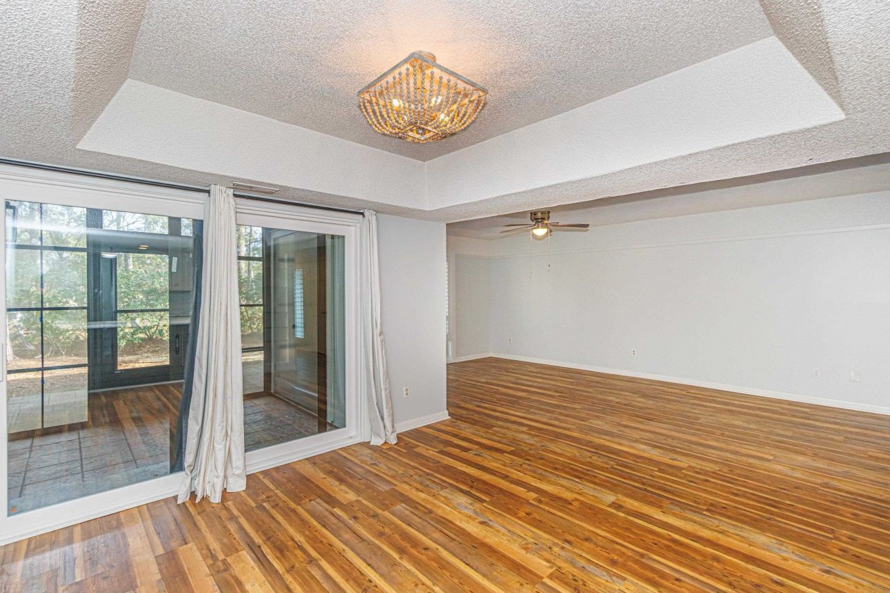 320 Salt Marsh Circle  Photo 7