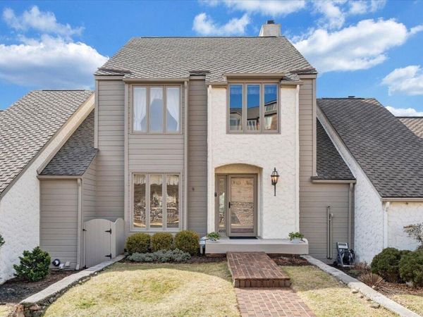 4910 Hunting Hills CIR , Roanoke, VA 24018