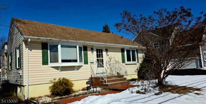 248 Main St, Middletown, NJ 07758 Main Photo