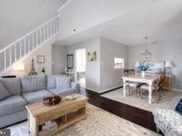 2102 TANGLEWOOD COURT, SEWELL, NJ 08080