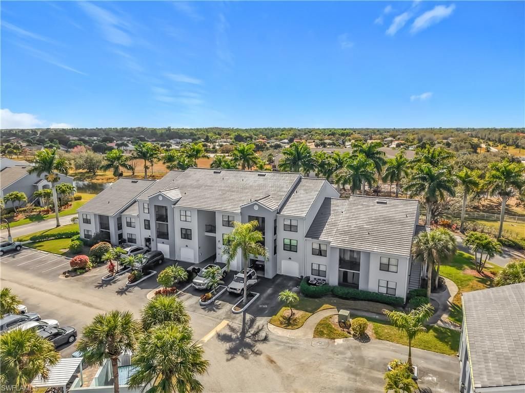 13505 Eagle Ridge Dr, Unit 423, Fort Myers, FL 33912 Photo