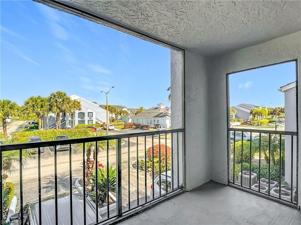 13505 Eagle Ridge Dr, Unit 423, Fort Myers, FL 33912 Photo
