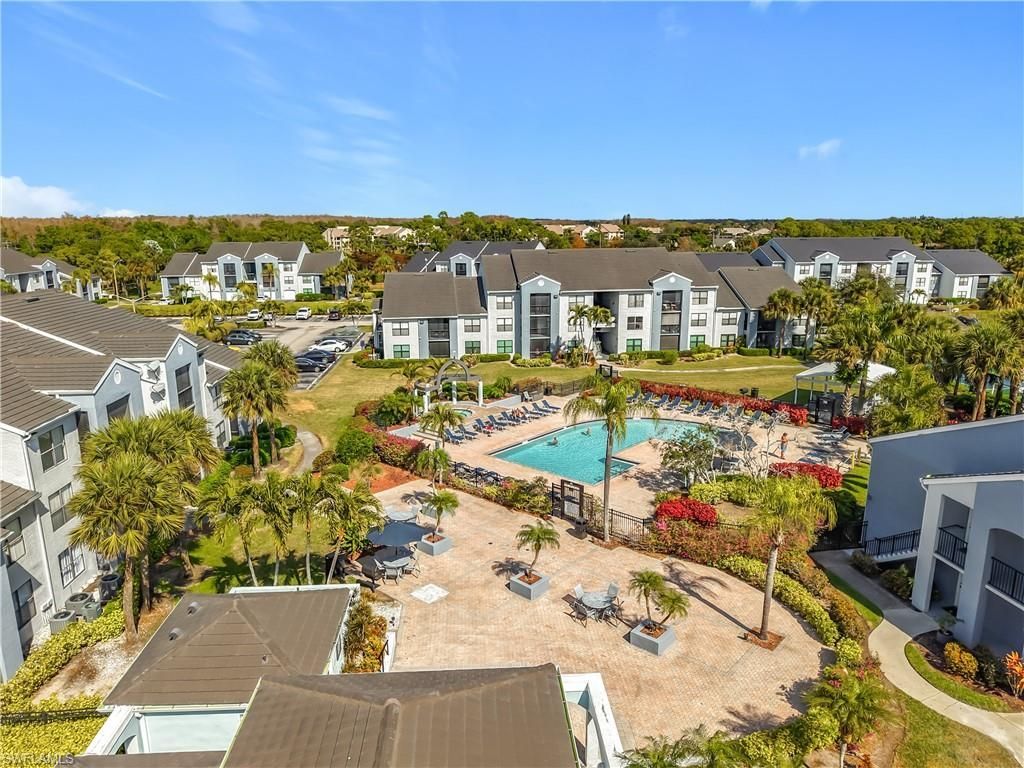 13505 Eagle Ridge Dr, Unit 423, Fort Myers, FL 33912 Photo