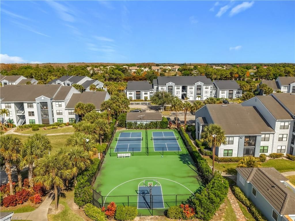 13505 Eagle Ridge Dr, Unit 423, Fort Myers, FL 33912 Photo