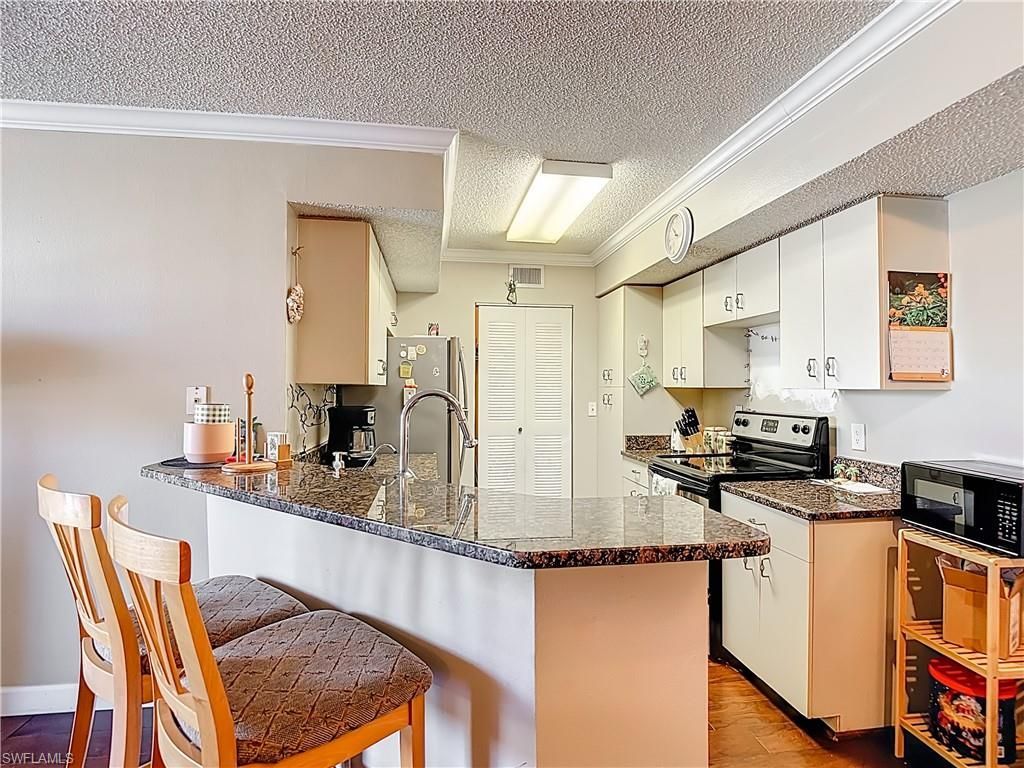 13505 Eagle Ridge Dr, Unit 423, Fort Myers, FL 33912 Photo