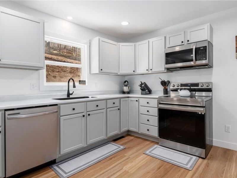 10050 Perryton Road , Frazeysburg, OH 43822 Photo 11