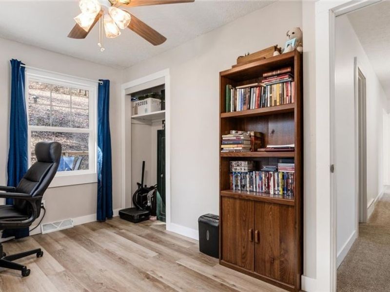 10050 Perryton Road , Frazeysburg, OH 43822 Photo 24