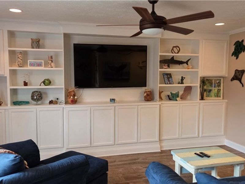 9284 Willow Lane , Olmsted Falls, OH 44138 Photo 7