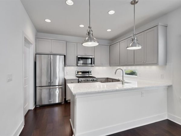 1006 Muse LN, Unit 13, Austin, TX 78702