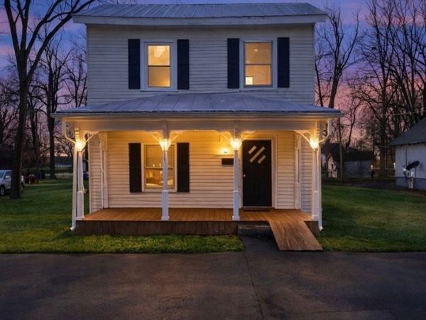 311 W 4th Street , Blackstone, VA 23824