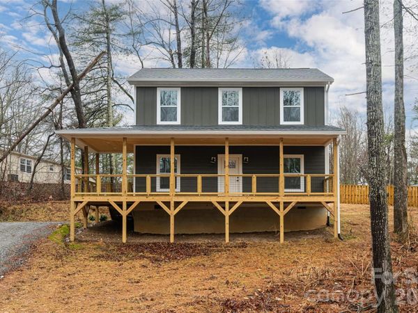 204 Cascade Ridge Road , Fairview, NC 28730