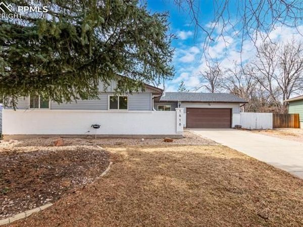 1418 Osgood Road, Colorado Springs, CO 80915