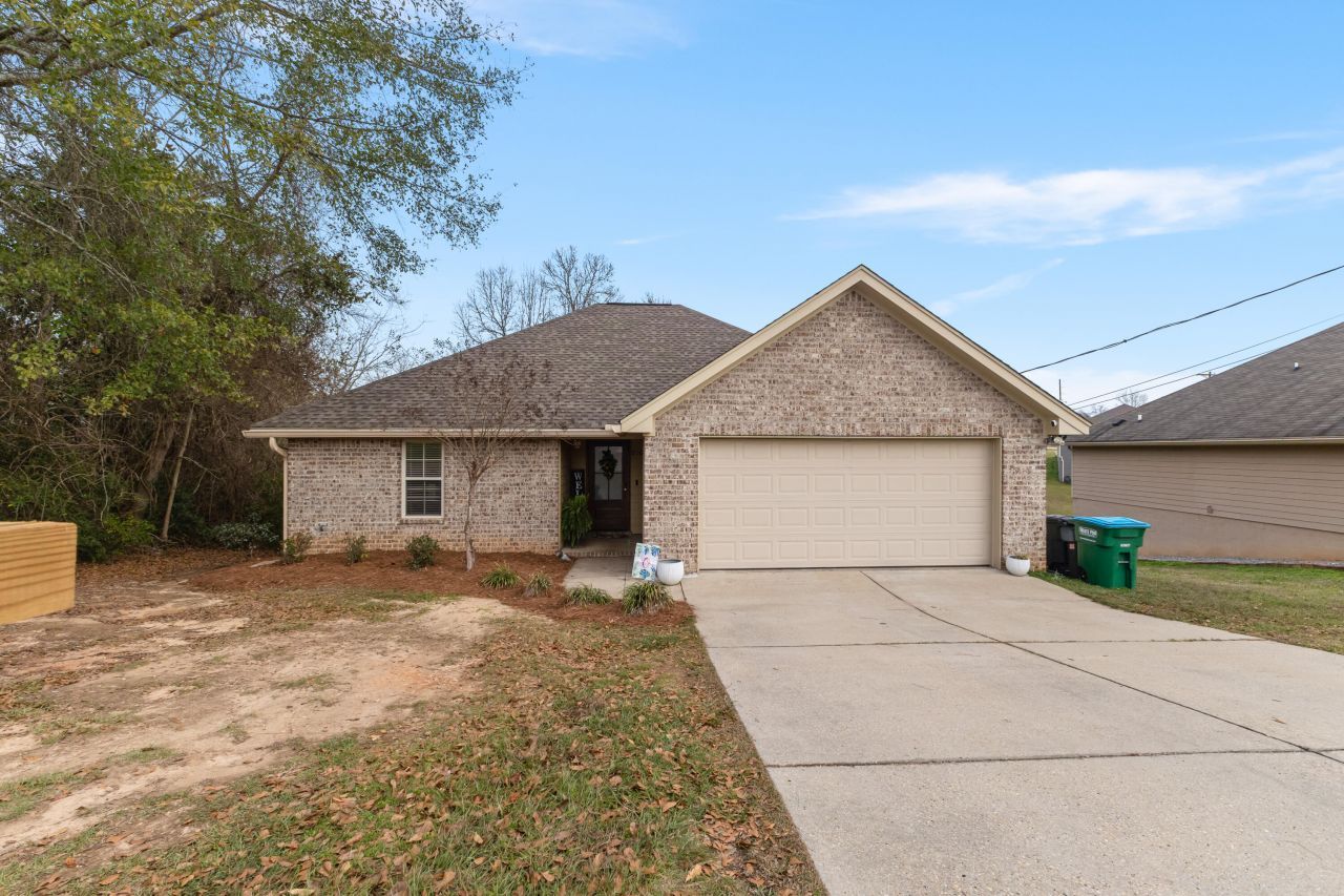 210 Collins Rd., Petal, MS 39465 Main Photo