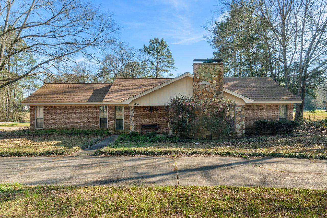 606 Jackson Rd., Hattiesburg, MS 39402 Main Photo