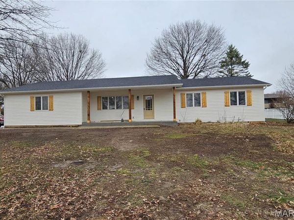 31 Pebblestone Court, Troy, MO 63379