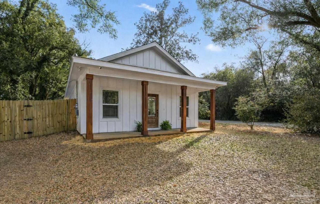 4336 Melton Rd, Milton, FL 32583 Main Photo