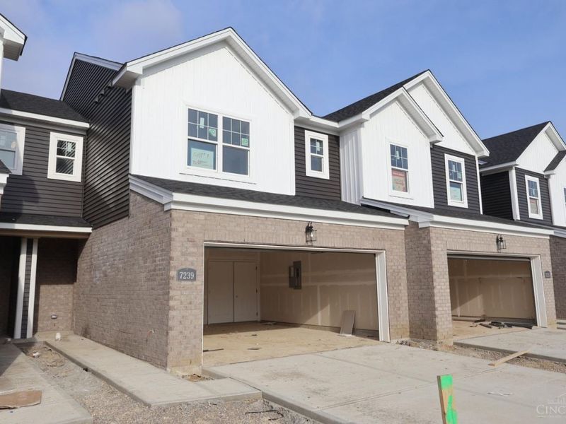 7239 Grandway Drive, Unit 0007, West Chester, OH 45069 Photo 1