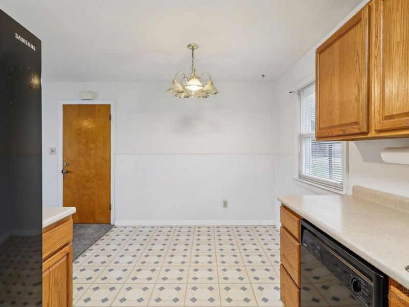 3635 Julie Drive, Franklin Twp, OH 45005 Photo 16