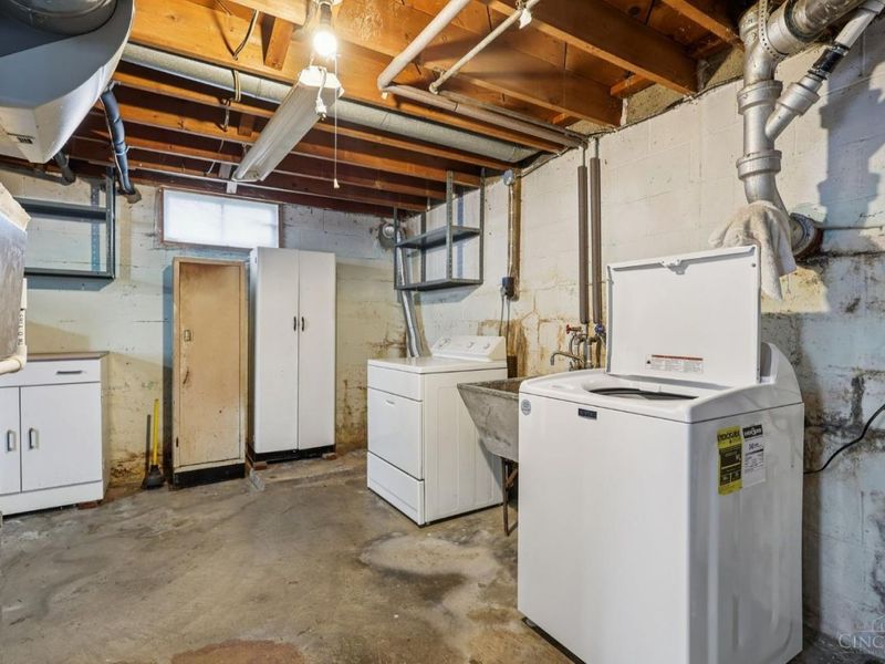 3635 Julie Drive, Franklin Twp, OH 45005 Photo 24