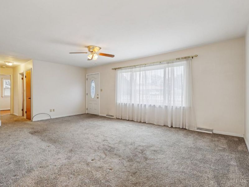 3635 Julie Drive, Franklin Twp, OH 45005 Photo 8