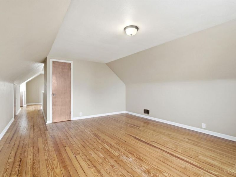 500 Schuyler Drive, Kettering, OH 45429 Photo 22