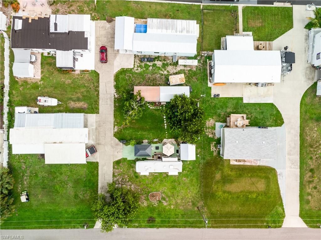 5008 Sandpiper Dr , Saint James City, FL 33956 Photo