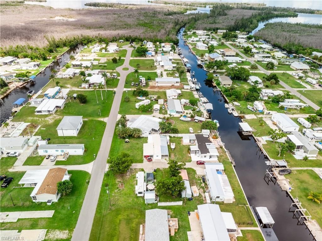 5008 Sandpiper Dr , Saint James City, FL 33956 Photo