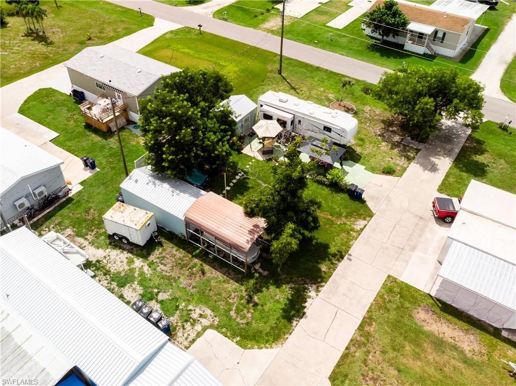 5008 Sandpiper Dr , Saint James City, FL 33956 Photo